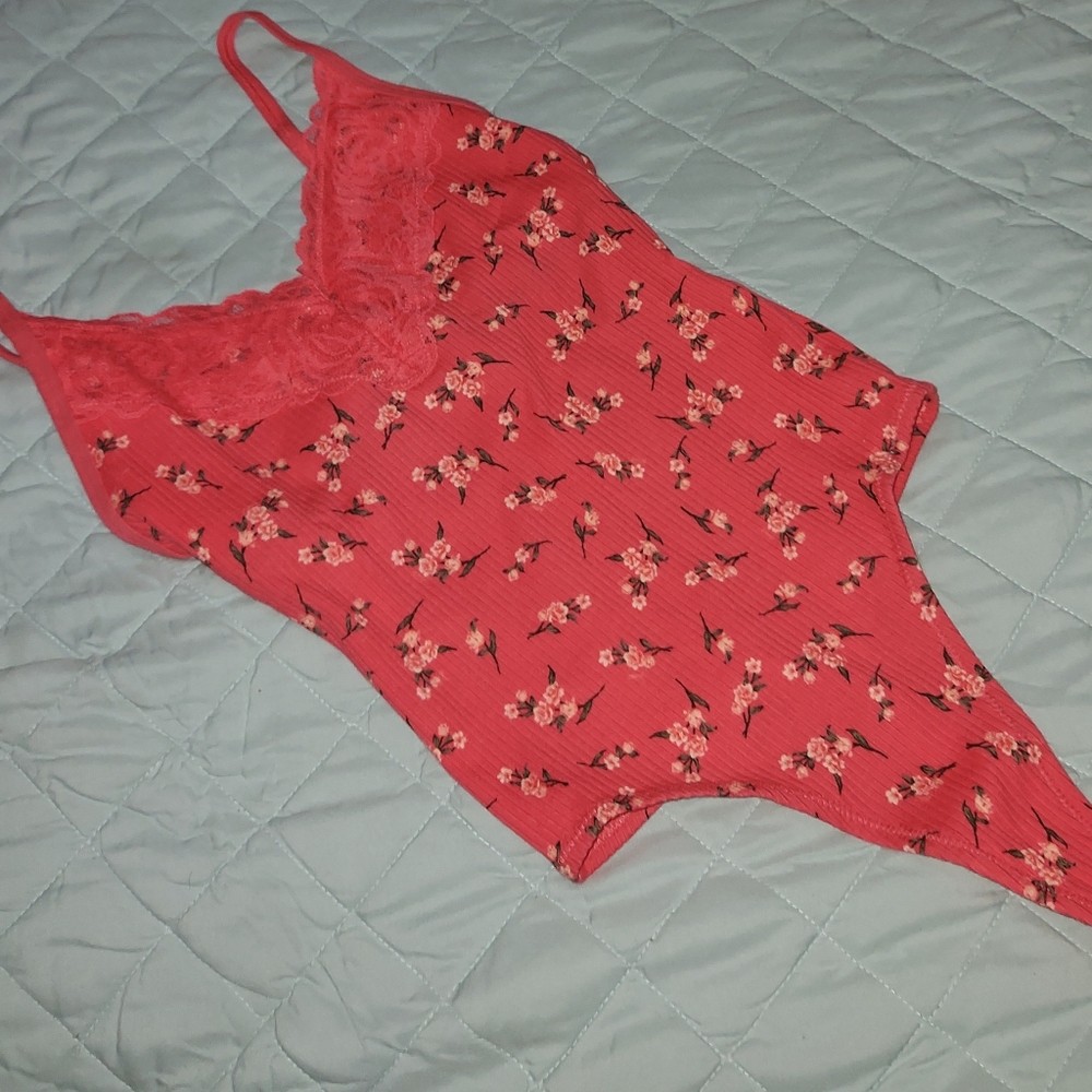 PINK bodysuit size XS NWT - Picture 4 of 10